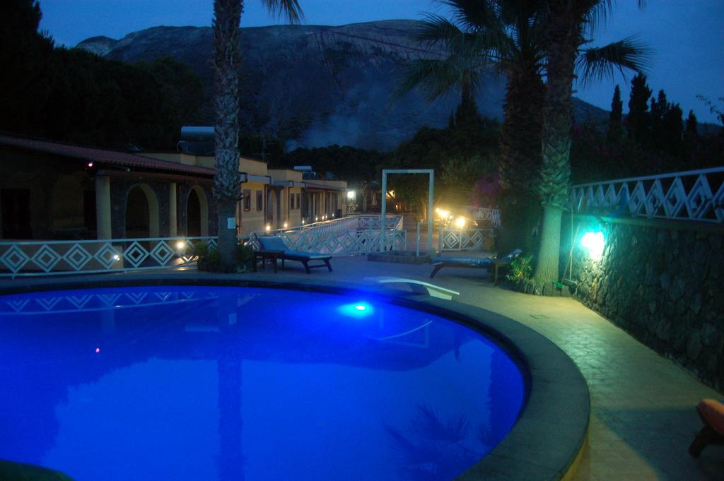 Hotel Al Togo Fitness & Relax Vulcano  Exterior photo